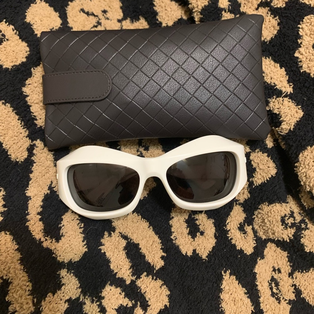 Bottega veneta Sunglasses